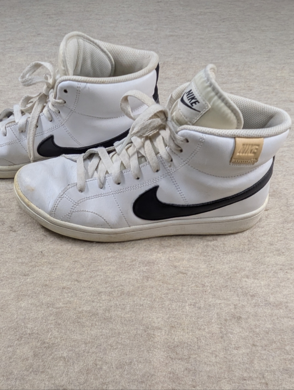 Nike Court Royale 2 Mid High Top Casual Sneakers from Finish Line Size 8